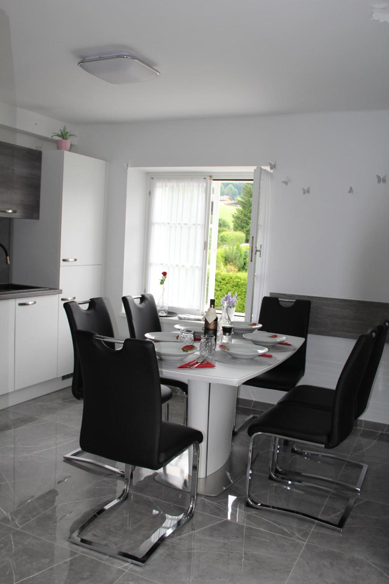 Obersdorf Ferienwohnung Grimmingblick - Auszeit Vom Alltag מראה חיצוני תמונה
